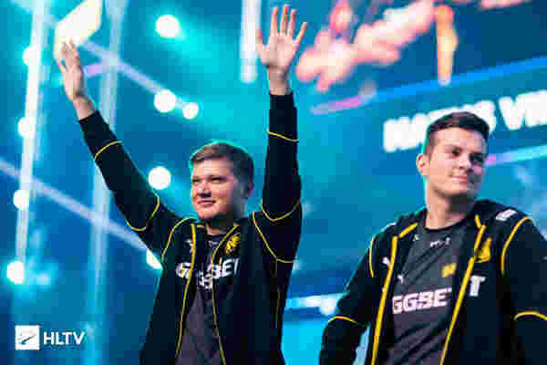 抢占了头条 抢占了头条