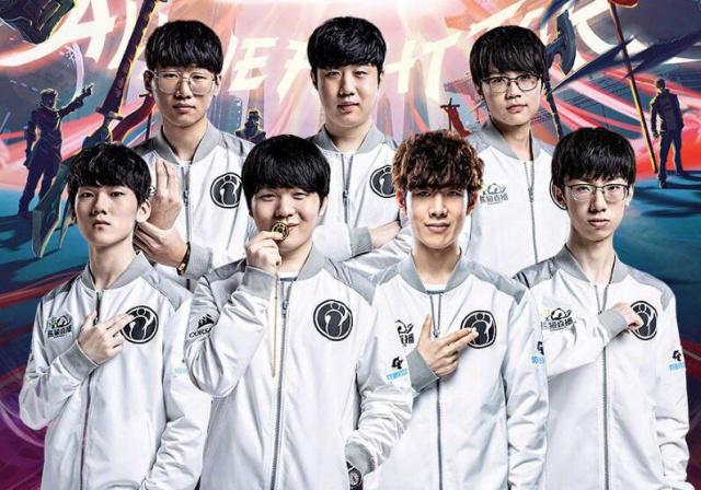 需要在侧翼 需要在侧翼